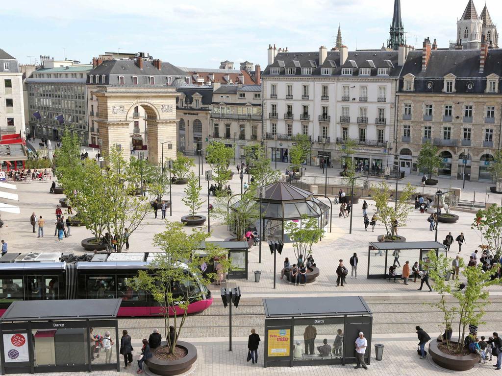 L'Aparthotel Lhl Dijon Buitenkant foto